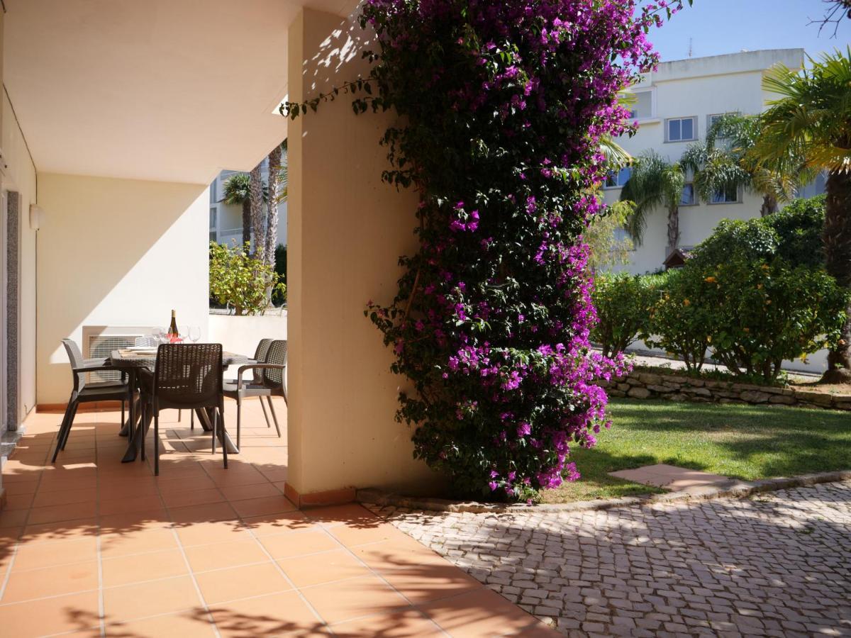 Spacious Apartment Near Porto De Mos Beach, Lagos. Exteriör bild