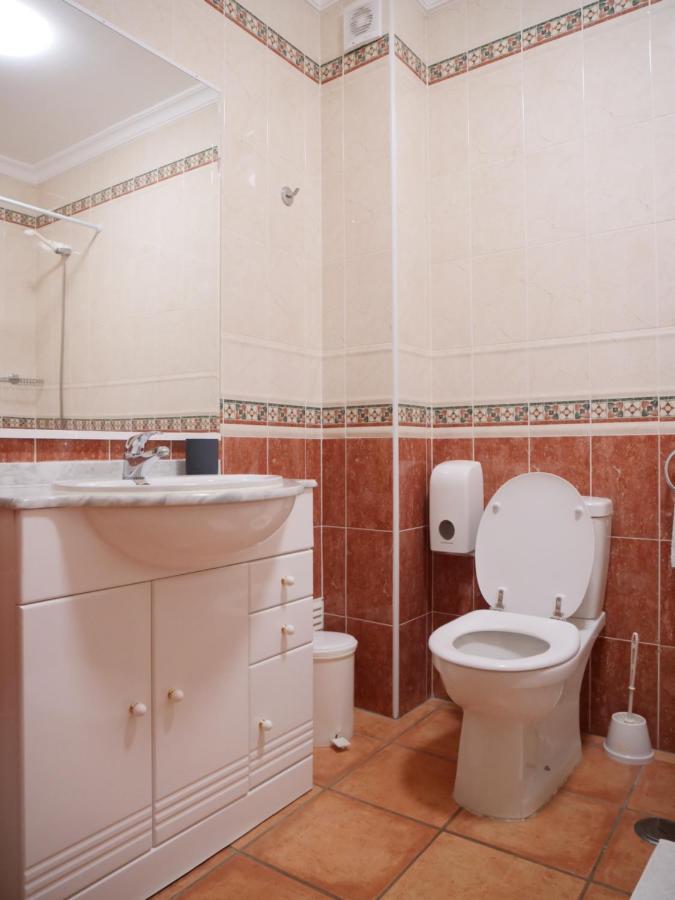 Spacious Apartment Near Porto De Mos Beach, Lagos. Exteriör bild